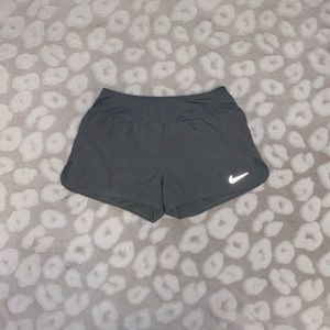 NIKE Gray Dri-Fit Athletic Shorts in Size Medium
